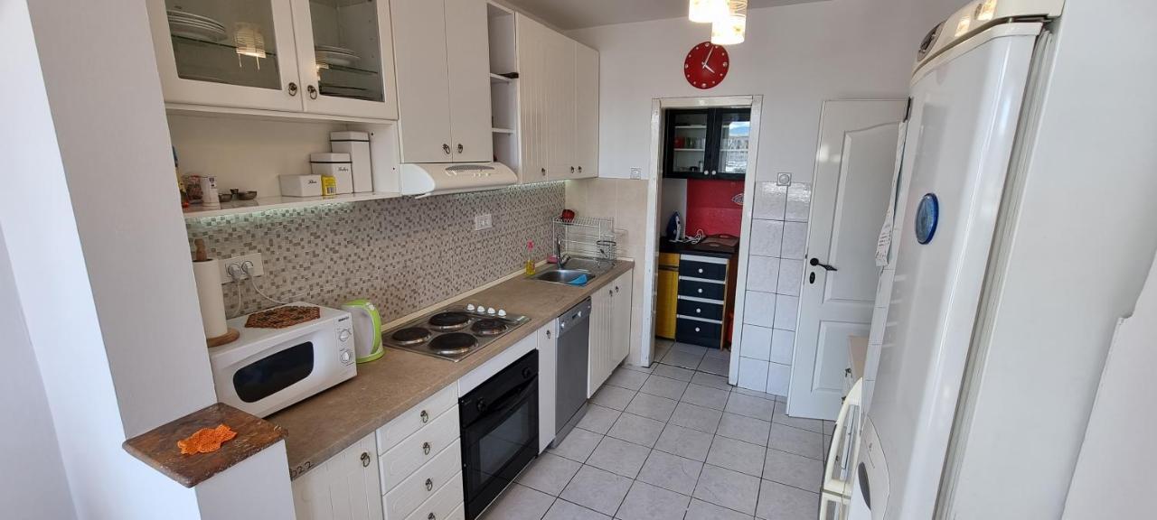 Risto Apartment Skopje Bagian luar foto