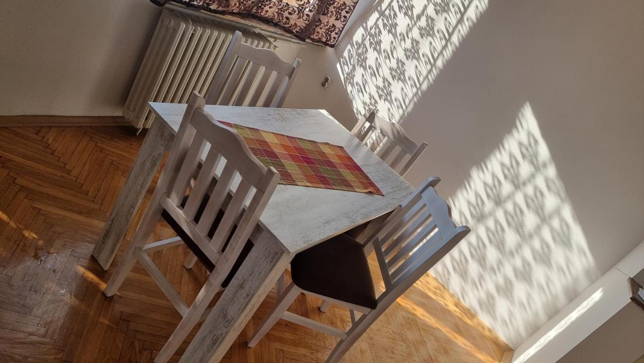 Risto Apartment Skopje Bagian luar foto