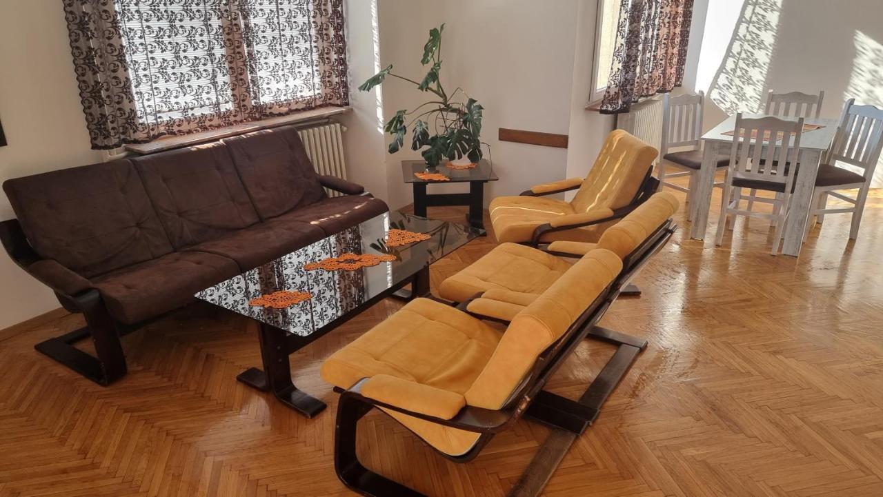Risto Apartment Skopje Bagian luar foto