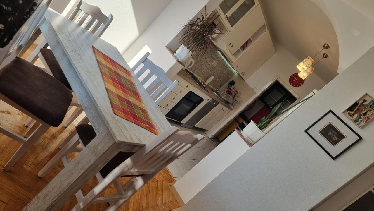 Risto Apartment Skopje Bagian luar foto