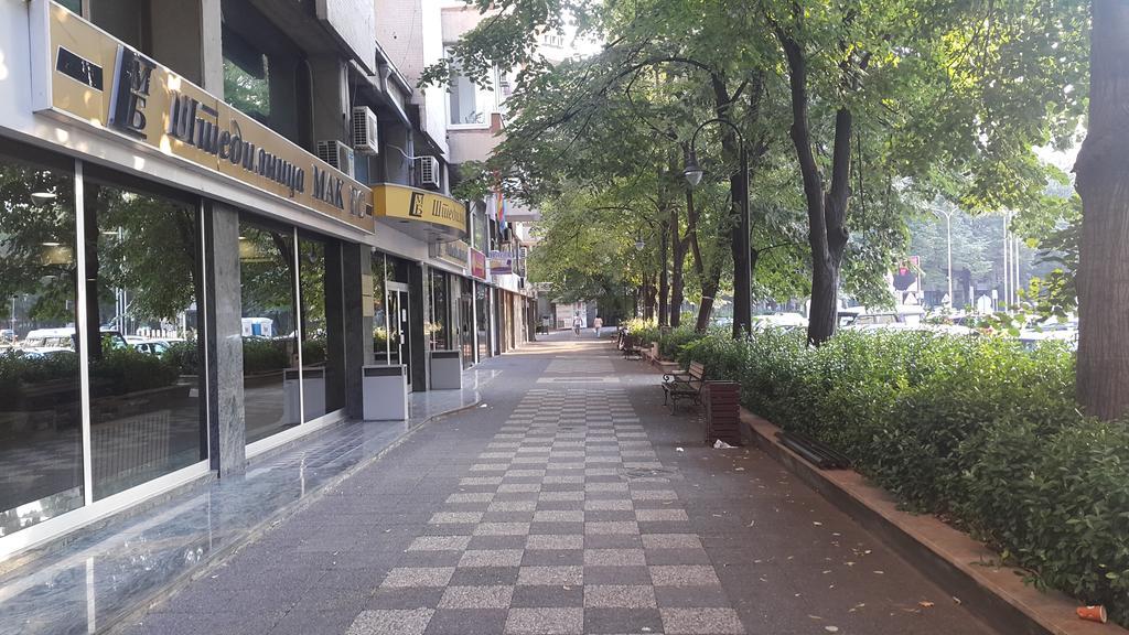Risto Apartment Skopje Bagian luar foto