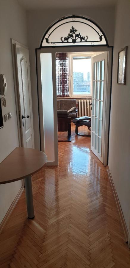 Risto Apartment Skopje Bagian luar foto